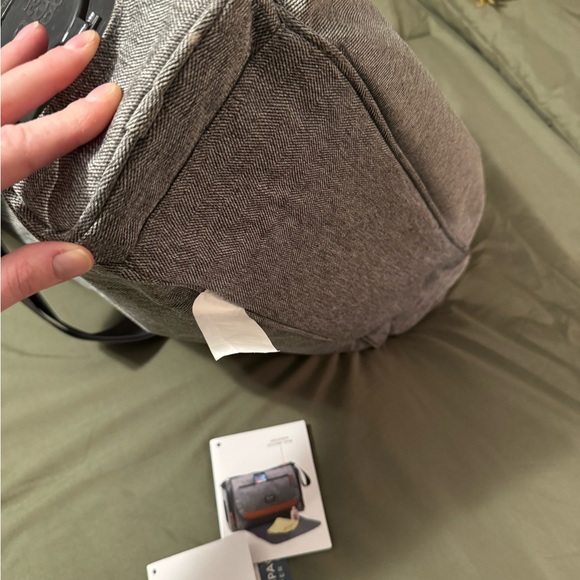 NWT Baby Diaper Bag - Picture 6 of 8